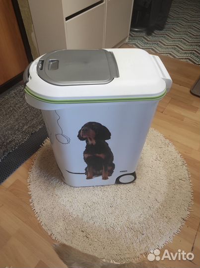 Контейнер для корма Curver PetLife 54 литра