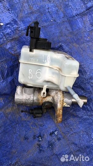 Главный тормозной цилиндр Пассат Пасат Б6 Б 6 B6