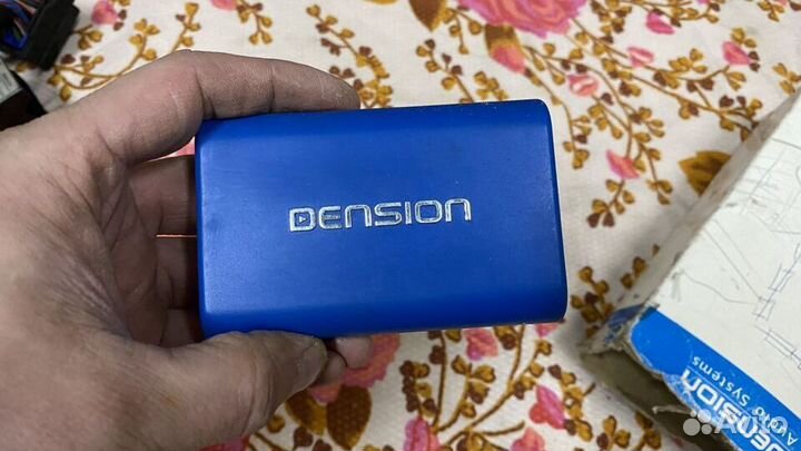 Dension USB - Bluetoth адаптер BMW e53 e39 e49 e38