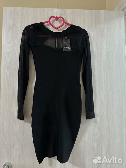 Бандажное платье 42