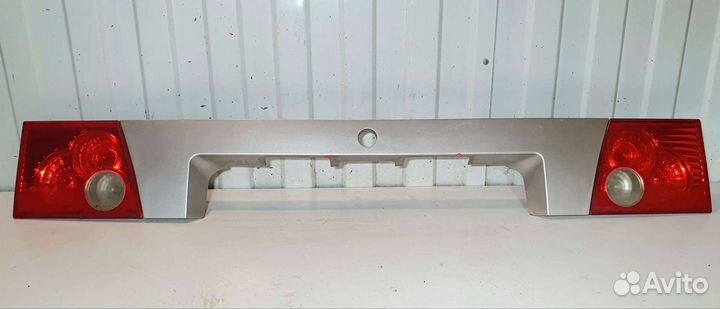 Накладка багажника с фонарями Chery Amulet