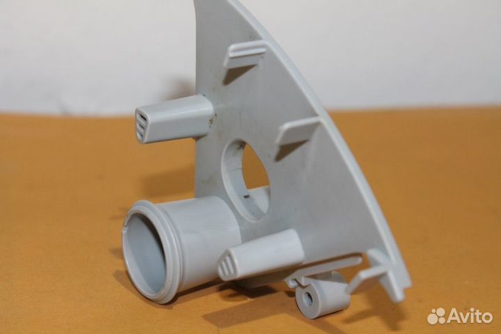 Держатель (крепление) нижнего импеллера Electrolux