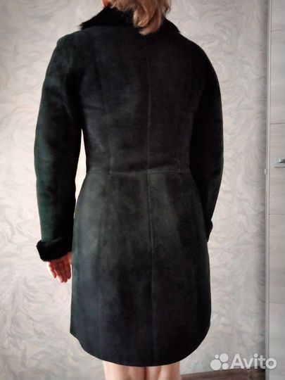 Дубленка женская черная 46-48 зимняя натральная