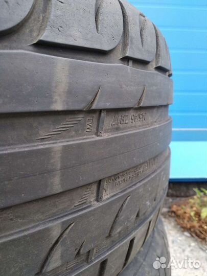 Tigar UHP Ultra High Performance 245/45 R17