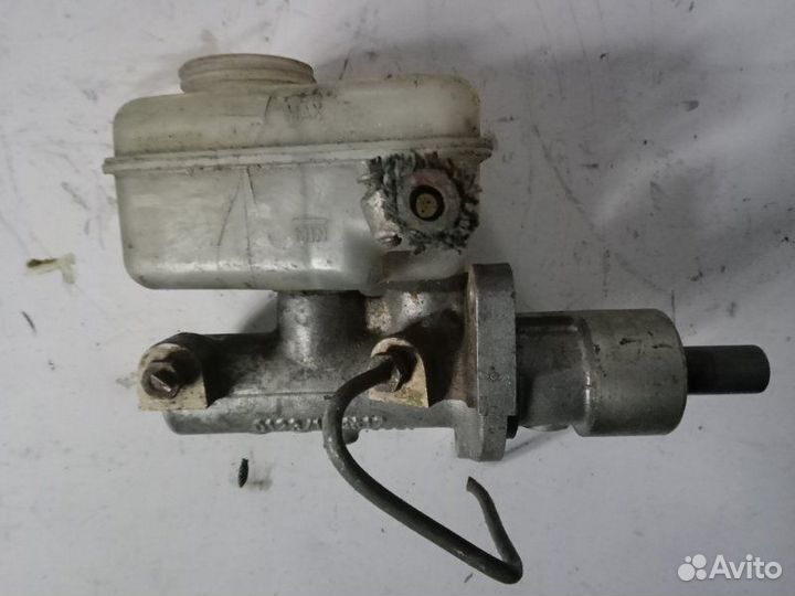 Главный тормозной цилиндр Bmw 7-Series E32-2