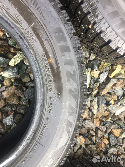 Bridgestone Blizzak Spike-02 195/65 R15