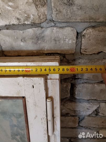 Деревянная оконная рама бу