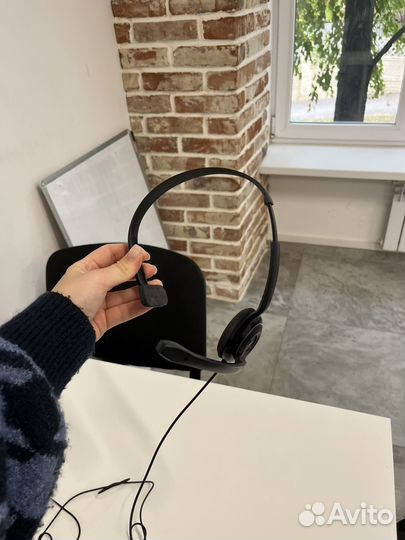 Наушники с микрофоном