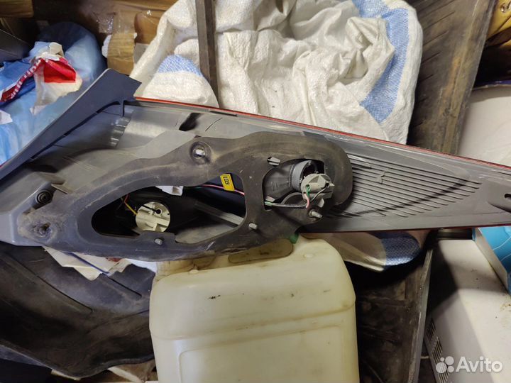 Фонарь задний левый hyundai solaris