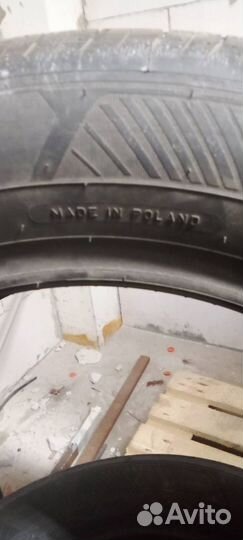 Goodyear EfficientGrip Performance 2 215/60 R17 96H