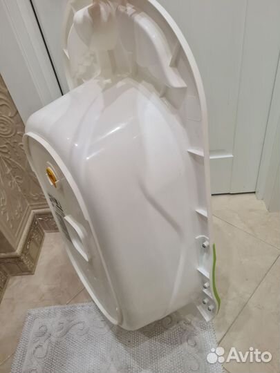 Ванночка для купания с горкой