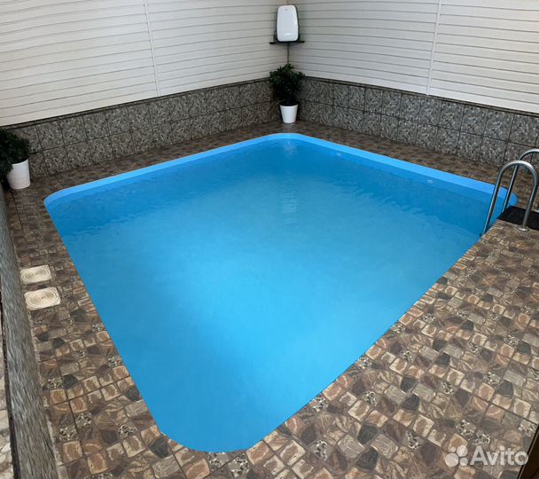 Коттедж посуточно, бассейн