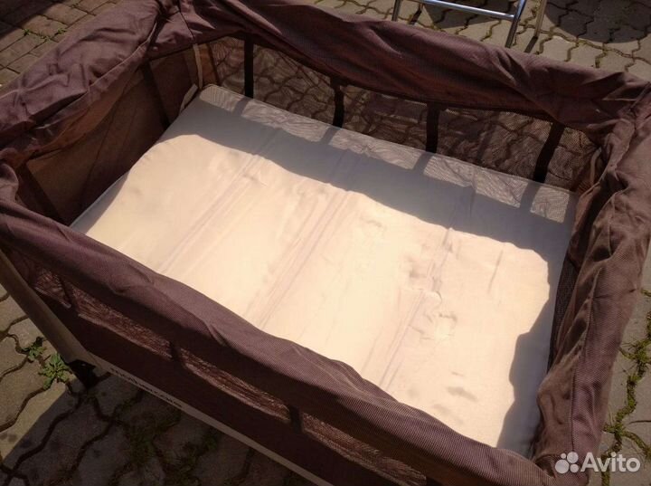 Кроватка-манеж