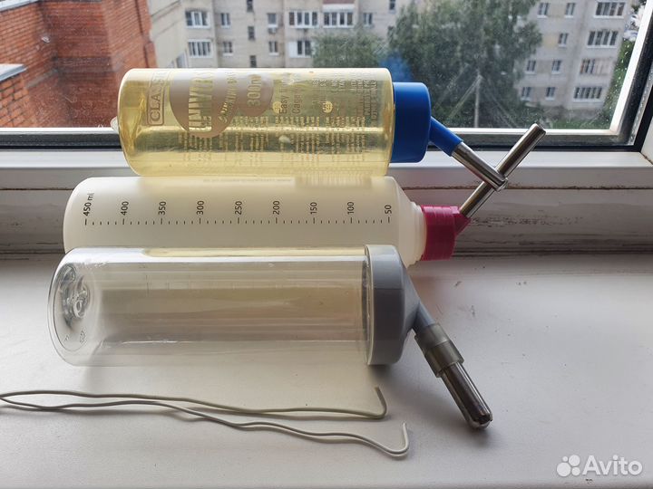 Поилка для мелких грызунов, кроликов