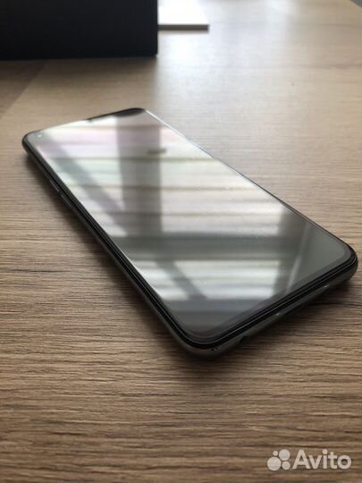 Смартфон Realme GT