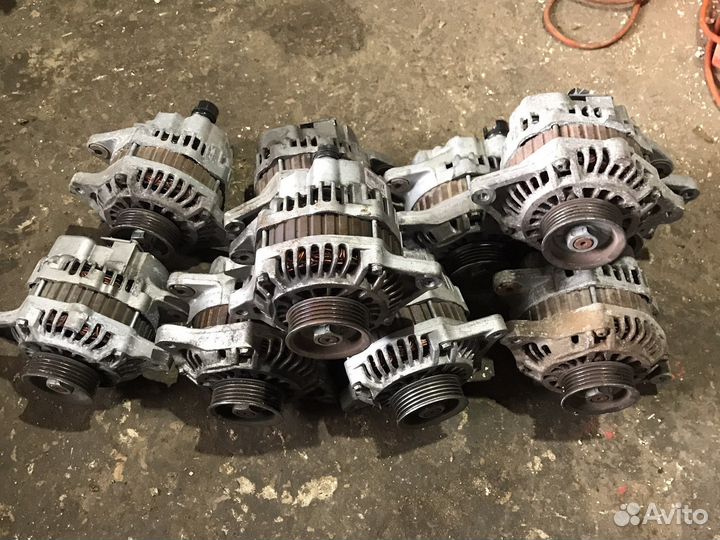 Honda Jazz Fit генератор (2001 2008)