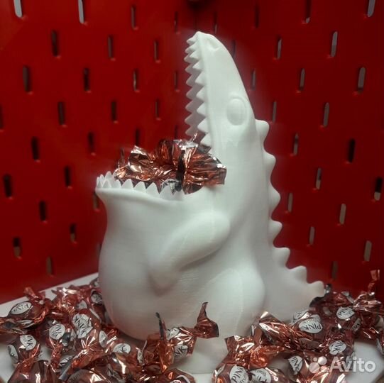 Дракон для хранения карандашей и конфет