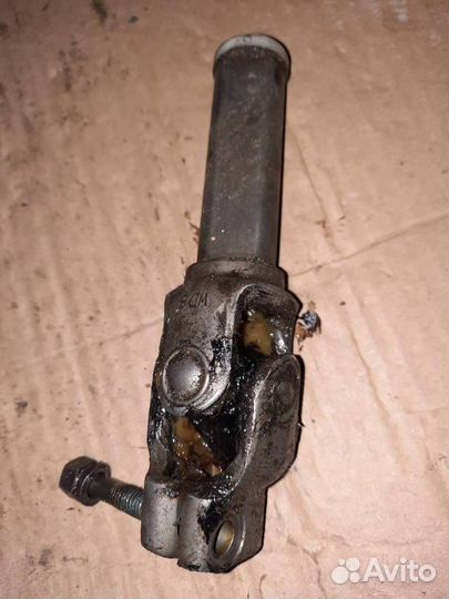 Рулевой карданчик Volvo V40 рест. 2001