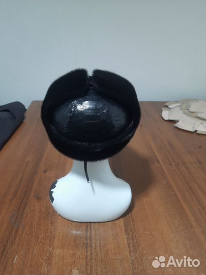 Меховая мужская кепка из нерпы