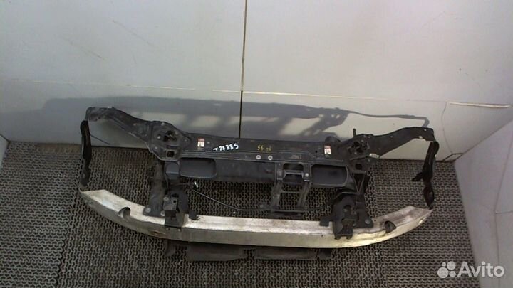 Рамка передняя Mercedes C W203, 2004