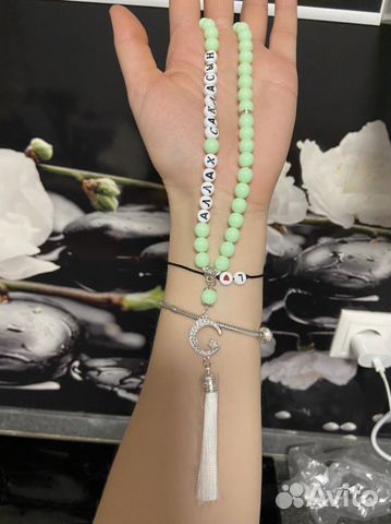 Четки подвеска в автомобиль и духи