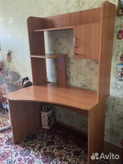 Компьютерный стол бу