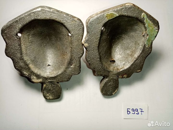 Дверные ручки. Парные. Лев