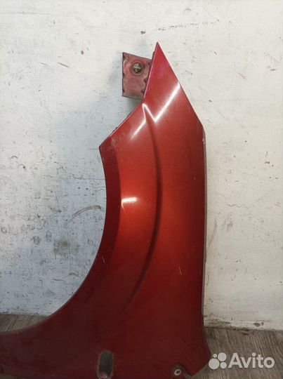 Крыло переднее левое Ford Fiesta хетчбэк 5дв