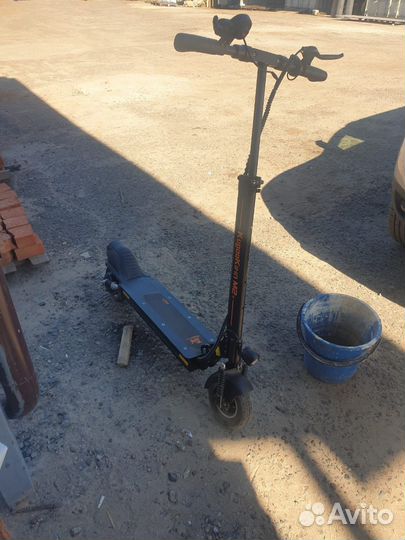 Самокат взрослый электрический бу