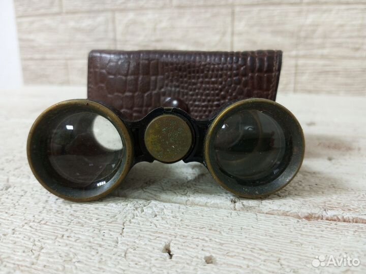 Бинокль театральный 2,5х кмз 1940г
