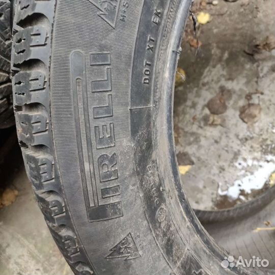 Pirelli Winter Carving Edge 235/55 R17 99T