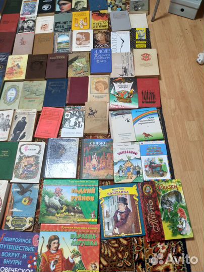 Очень много книг