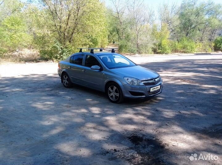 Opel Astra 1.6 МТ, 2008, 158 000 км