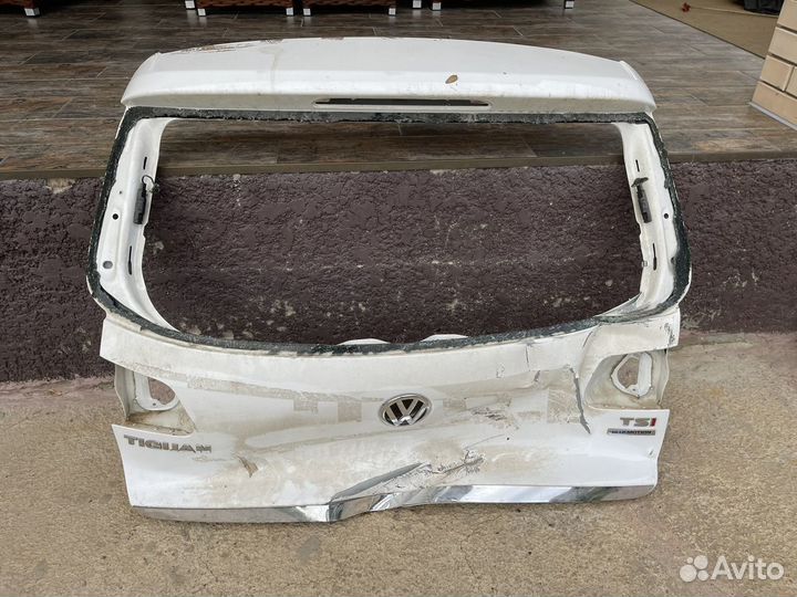 Крышка багажника Volkswagen Tiguan 2011-2016