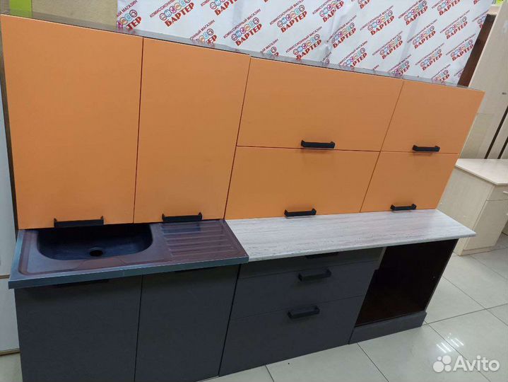 Кухонный гарнитур фиджи оранж