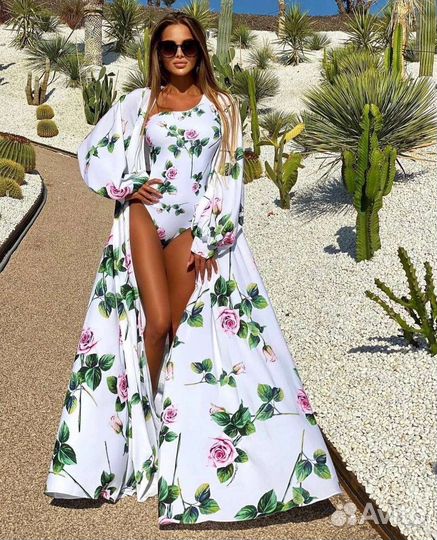 Пляжная туника и сплошной купальник