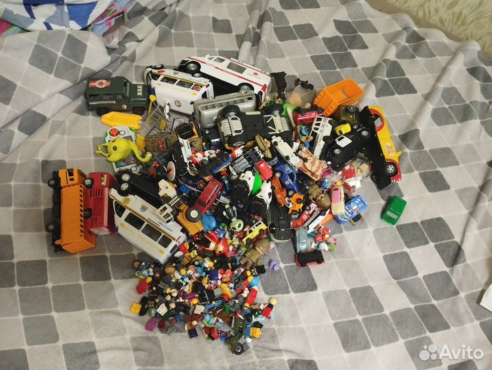 Детские игрушки