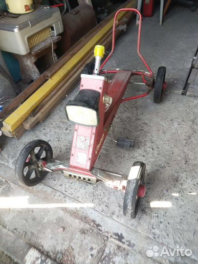 Детская педальная машинка спорт СССР