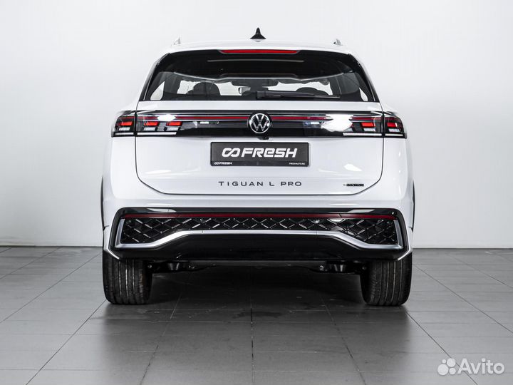 Volkswagen Tiguan L 2.0 AMT, 2024, 46 км