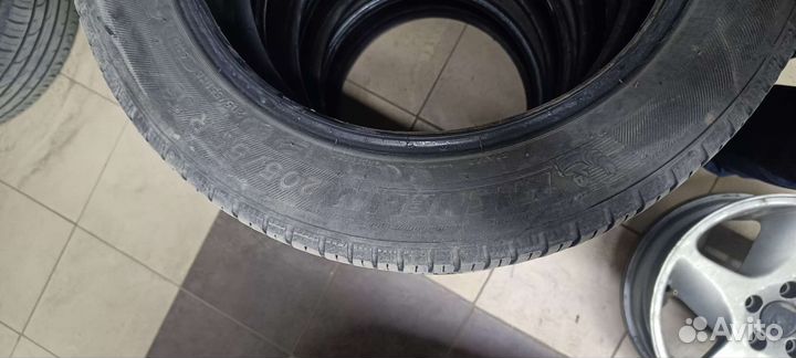 Michelin Agilis CrossClimate 20.5/55 R16 H