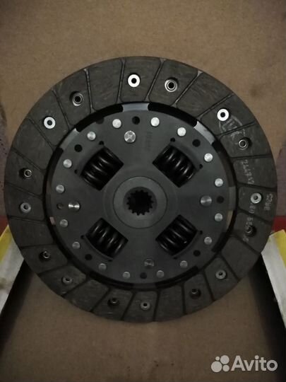 Диск сцепления LUK 319 0031 16