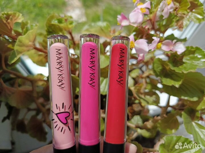 Блески для губ Мэри Кэй
