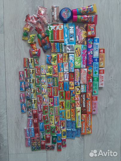 Набор жвачки 140 шт