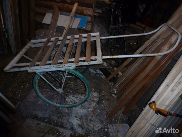 Прицеп для велосипеда