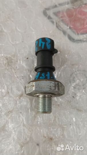 Датчик давления масла Опель Астра Н