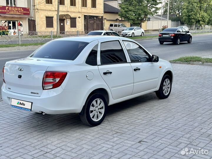 LADA Granta 1.6 МТ, 2014, 63 100 км