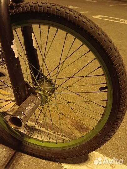 Трюковой велосипед bmx