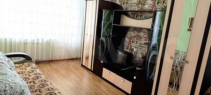 2-к. квартира, 56 м², 5/10 эт.