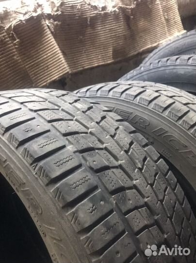 Dunlop SP Winter Ice 01 205/55 R16