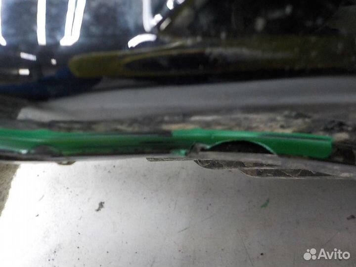 Фара правая Volkswagen Touareg